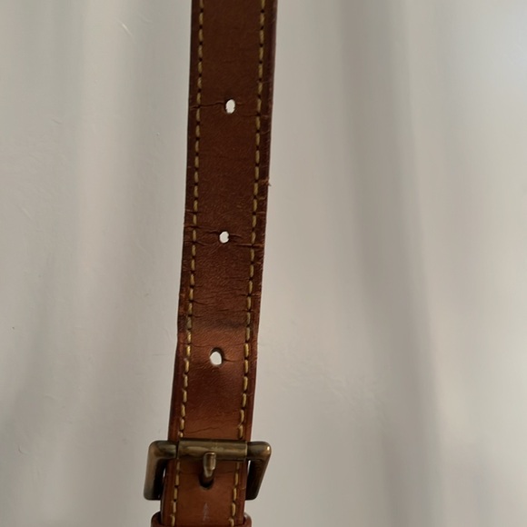 Louis Vuitton St. Cloud Bag - Picture 14 of 16